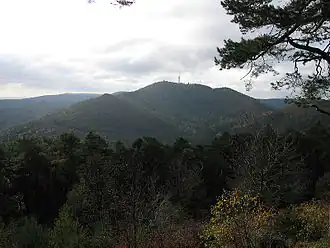 Highest peak: Kalmit (673&nbsp;m)